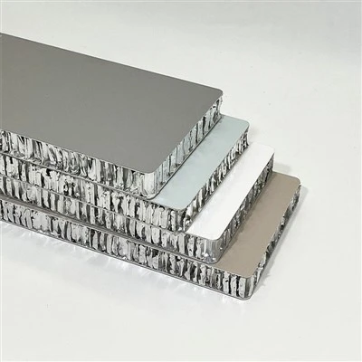 Klemmuspjald Honeycomb Panel úr áli
